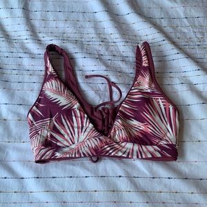 Reversible bikini top